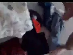 ბიჭი porno videvoebi დაშვებული სხვა სქესის, მისი მეუღლე, მისი თვალები დაბრმავებული თვალები (2)