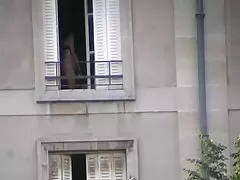 Tynauli მიღების ცოლი სასქესო თავად