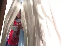 Aziuri porno mostrando la ვერგას a vendedora