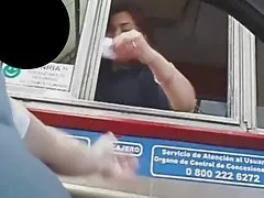 ეს მოწიფული ღრმად ნაშა ყოველთვის განწყობა მიიღოს მისი ყელის,